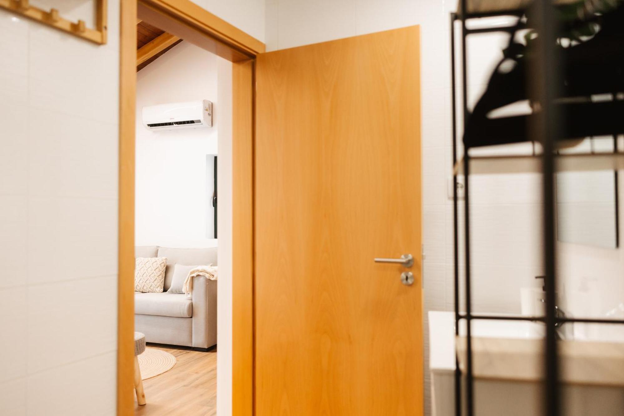 Alvarenga Apartments Екстериор снимка
